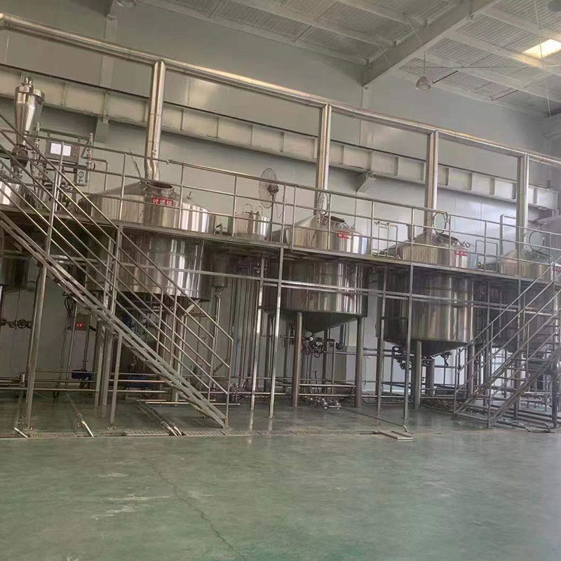 上犹精酿啤酒设备厂—平面布置、设备设计、制造、调试、培训等一条龙服务_COPY