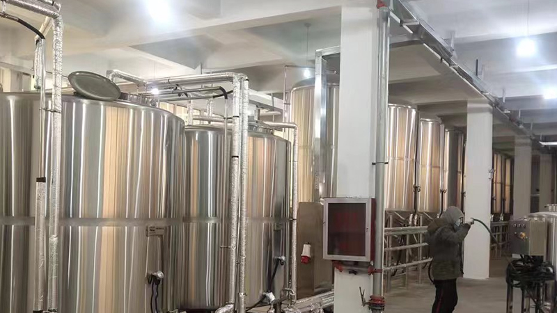 上犹河北唐山精酿啤酒厂